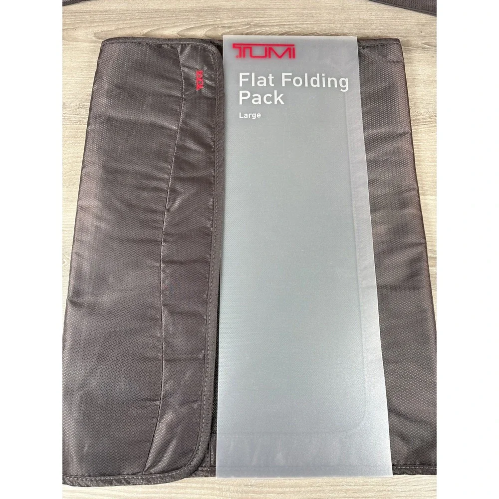 TUMI L and M Flat Folding Pack & Packing Cube Travel Accessory Set Grey 3 Piece